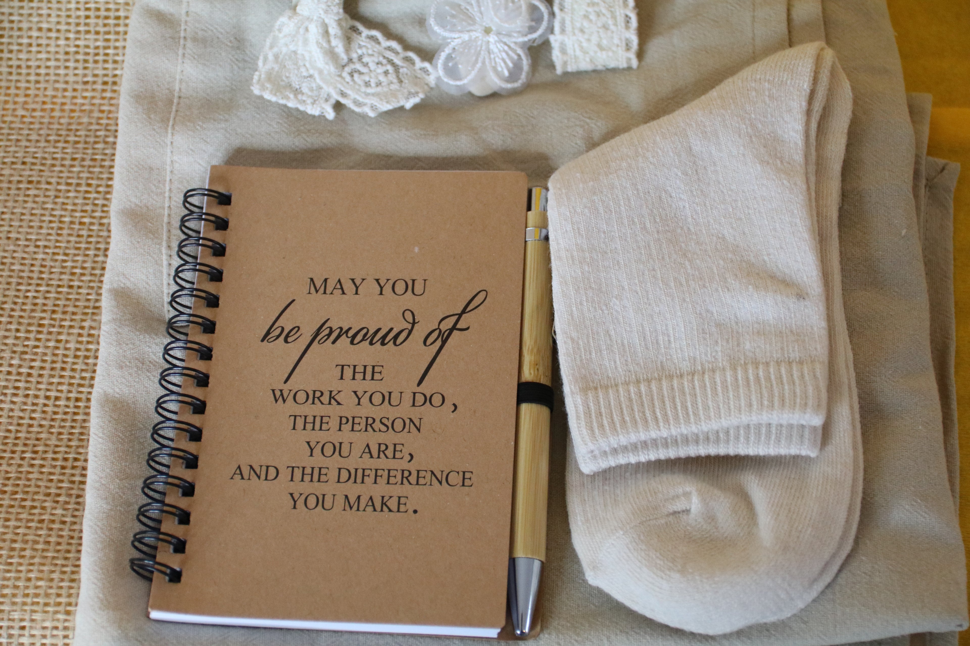 Eco Gift Set “Be Proud of Yourself” – Natural Linen Apron, Lace Accessories, Notebook & Bamboo Pen | Handmade Aesthetic Gift Box for Her